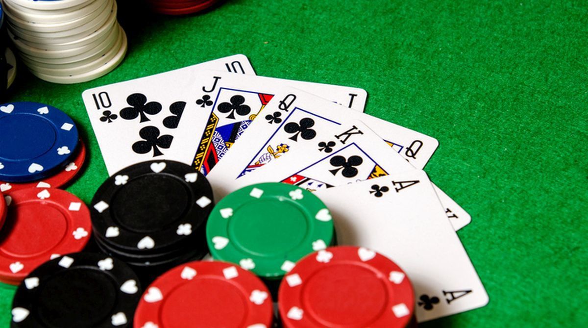 Lucky Fortune کیسینو میں پوکر گیمز